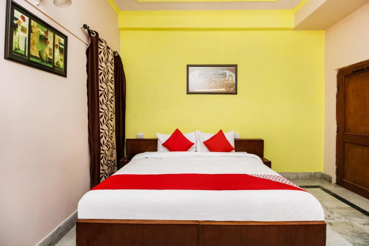 Oyo Hotel Apoorva Deluxe Jaipur Dış mekan fotoğraf