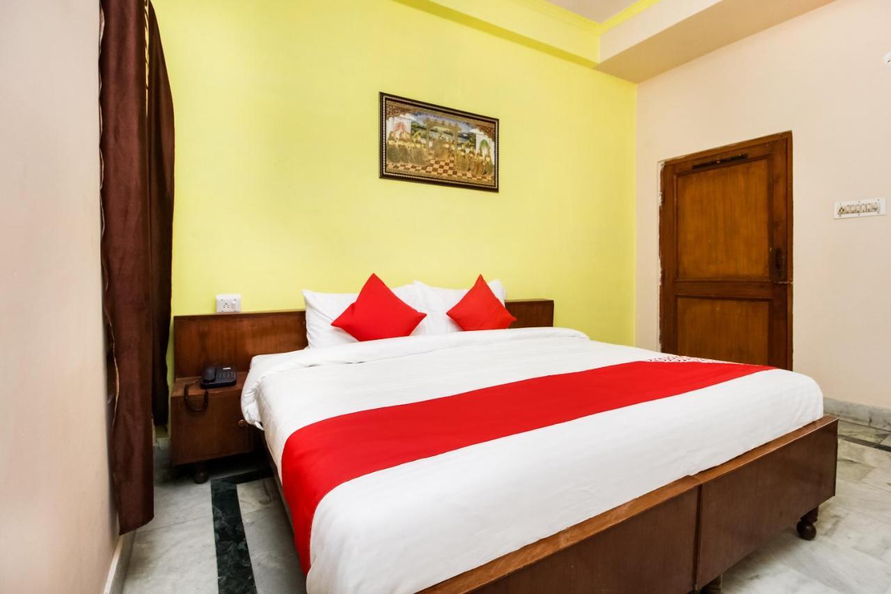 Oyo Hotel Apoorva Deluxe Jaipur Dış mekan fotoğraf