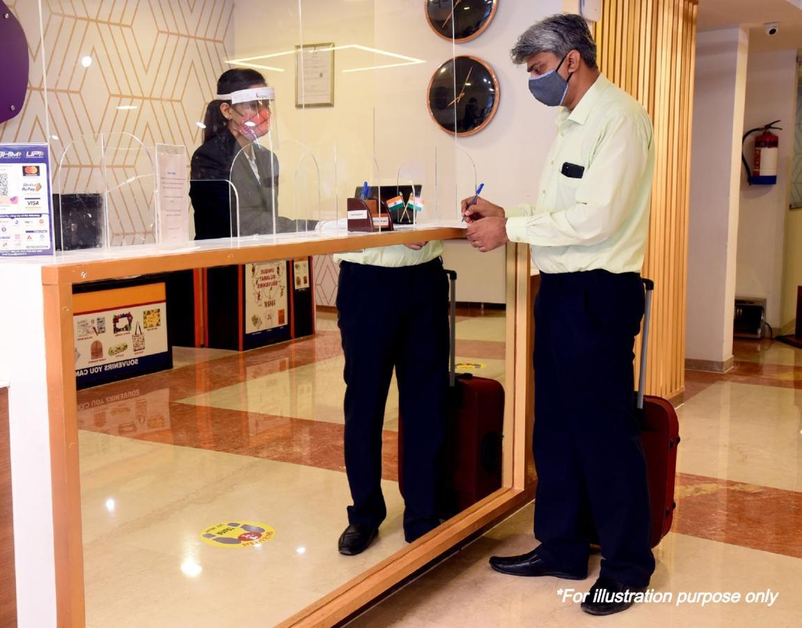 Oyo Hotel Apoorva Deluxe Jaipur Dış mekan fotoğraf
