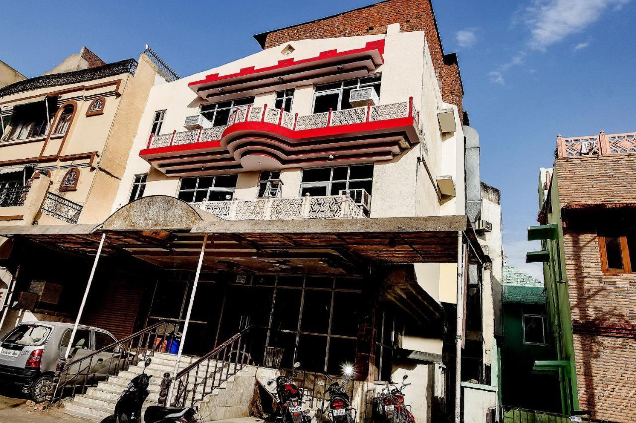 Oyo Hotel Apoorva Deluxe Jaipur Dış mekan fotoğraf